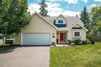16391 Adret Ct, Eden Prairie, MN 55346