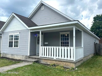 433 4th Ave, Troy, NY 12182