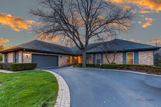 36 Fox Trail, Lincolnshire, IL 60069