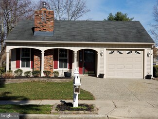 26 Dunstable Rd, Southampton, NJ 08088