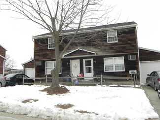 48-50 Ferris St, Springfield, MA 01151