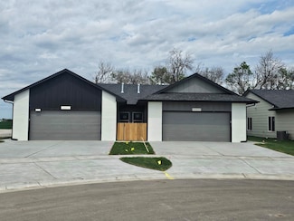 11457 W 35th St S, Wichita, KS 67227
