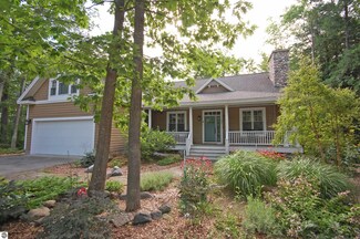 27 Pine Trace, Glen Arbor, MI 49636