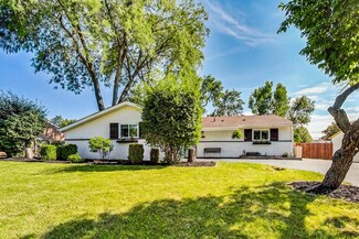 237 Edgehill Dr Unit 2, Bolingbrook, IL 60440