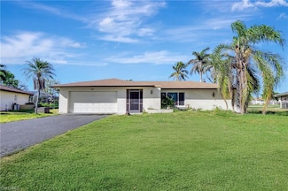 223 Pine Valley Cir, Naples, FL 34113