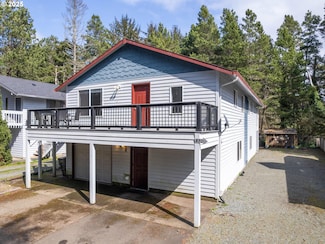 370 4th Place S, Manzanita, OR 97130