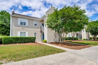 717 Bragg Dr Unit B, Wilmington, NC 28412