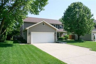 207 Mainsail Dr Unit 3, Third Lake, IL 60030