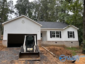 303 Chambers Rd, Arab, AL 35016