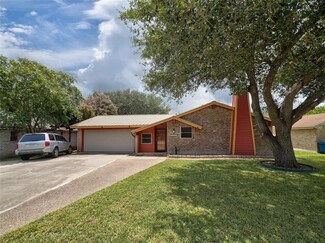 11657 Chispa Creek Dr, Corpus Christi, TX 78410