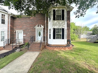 208B Mallard Creek Dr, Graham, NC 27253