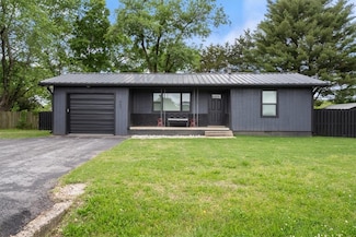 843 S Curtis Ave, Pea Ridge, AR 72751