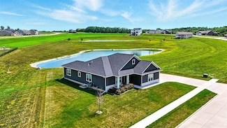 200 Westwood Cir, Kalona, IA 52247