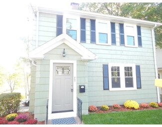 77 Longwood Rd, Quincy, MA 02169