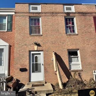 2910 Wren Ct, Woodbridge, VA 22191