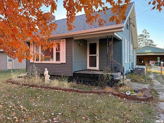 120 Lakewood Ave, East Peoria, IL 61611