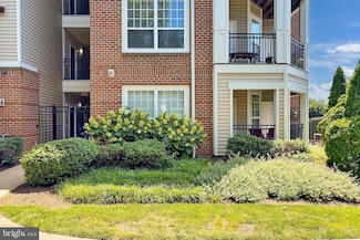 12900 Centre Park Cir Unit 107, Herndon, VA 20171
