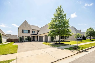 4728 Carousel Ln, Collierville, TN 38017