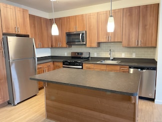 10 Norden Place Unit 252, Norwalk, CT 06855