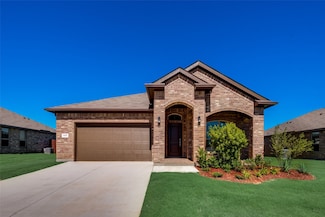 415 Helm Ln, Azle, TX 76020