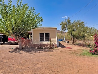 403 Commerce St, Fort Davis, TX 79734
