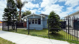 10923 Foothill Blvd, Oakland, CA 94605