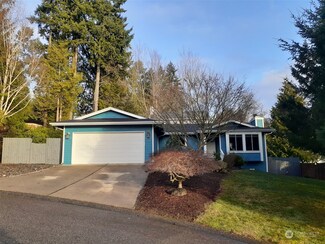 4033 SE Empress Ct, Port Orchard, WA 98366