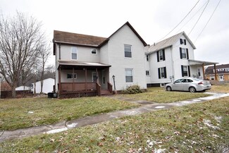 645 N 15th St, Sebring, OH 44672