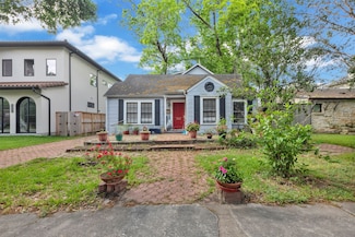 4029 Swarthmore St, Houston, TX 77005