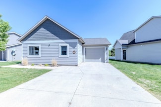 290 240th Ave Unit 22, Arnolds Park, IA 51331