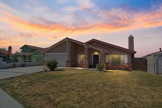 1525 Via Verde Ave, Palmdale, CA 93550