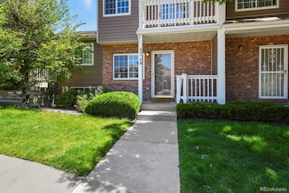 4574 S Cimmarron Cir Unit B, Aurora, CO 80015