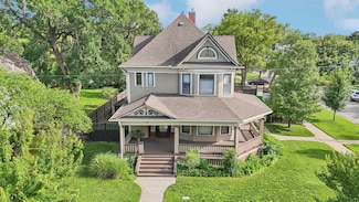 1919 W Douglas Ave, Wichita, KS 67213