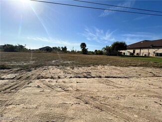 1320 NE 20th St Unit 52, Cape Coral, FL 33909