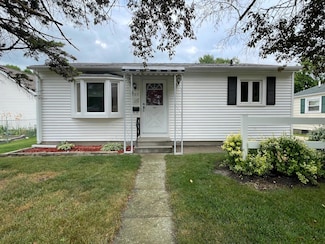 805 Taylor St, Bay City, MI 48708