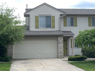 542 Lawrence Ave, Wayland, MI 49348