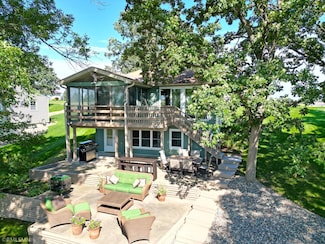 13465 80th St NW, Annandale, MN 55302