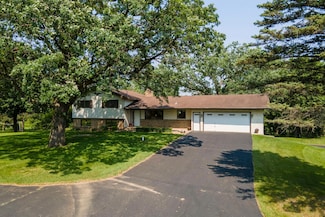 17855 Round Lake Blvd NW, Andover, MN 55304