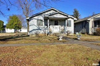 107 E 8th St, Metropolis, IL 62960