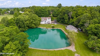 2100 Mayfield Dr, Crestwood, KY 40014