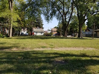 1329 Glenn Dr, North Chicago, IL 60064