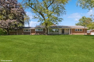 2960 Willow Rd, Northbrook, IL 60062