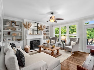 368 Lakemont Cir, Franklin, TN 37067