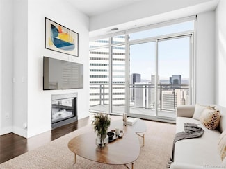 2001 Lincoln St Unit 2713, Denver, CO 80202