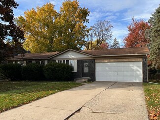 2864 Foster Ave, Ann Arbor, MI 48108
