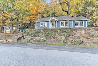 900 E Lighton Trail, Fayetteville, AR 72701