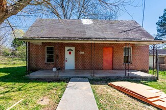 409 Daugherty St, La Fayette, GA 30728