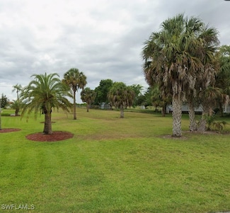 442 Caloosa Estates Dr, Labelle, FL 33935