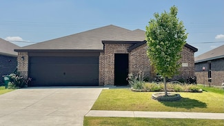 1420 Stuarts Forest Dr, Denton, TX 76207