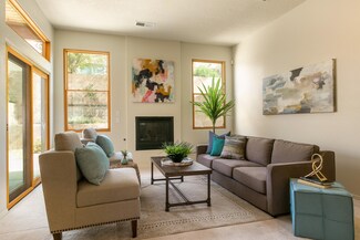 3711 Ridge Pointe Loop NE, Albuquerque, NM 87111